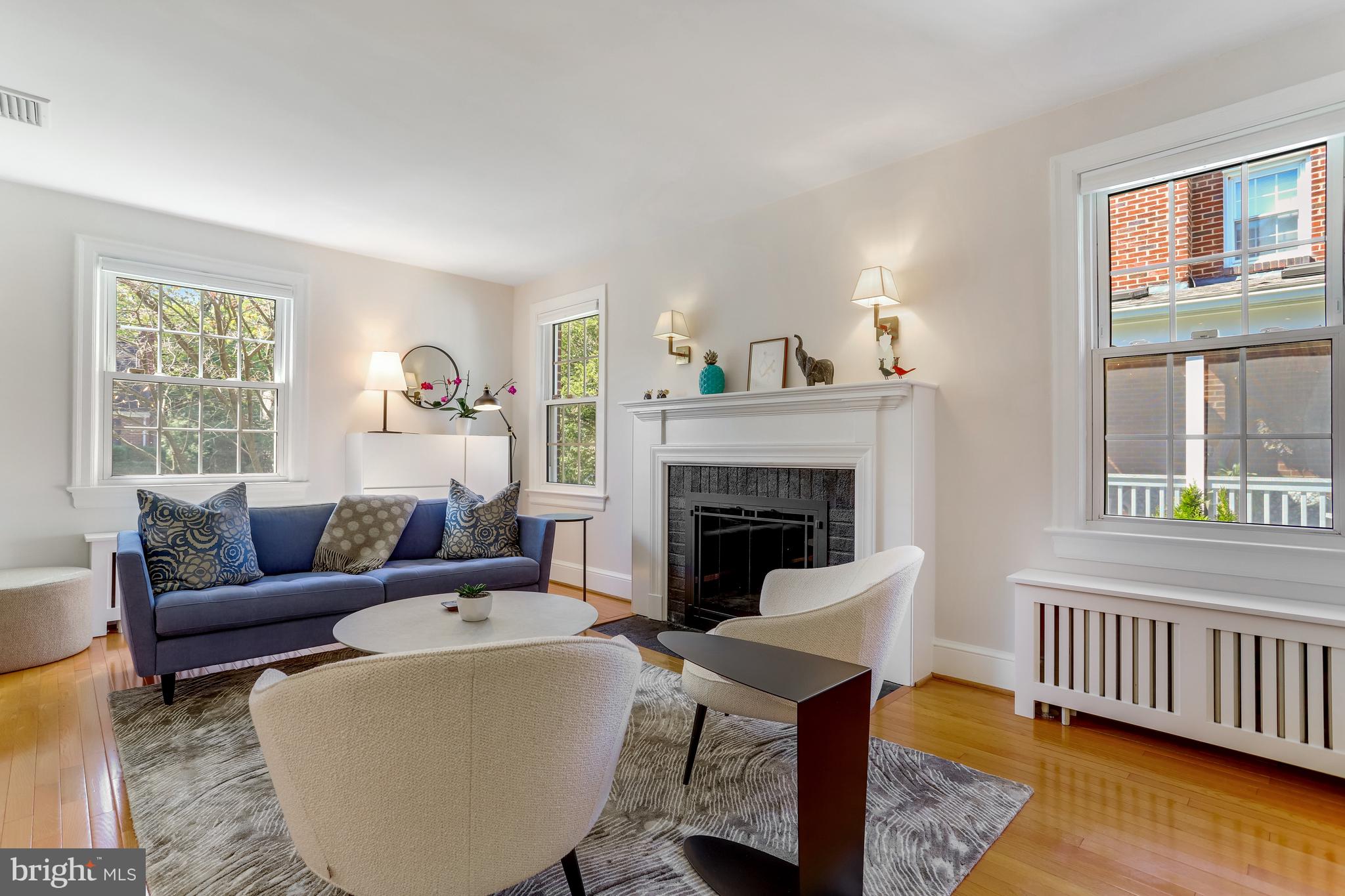 103 W ALEXANDRIA AVENUE