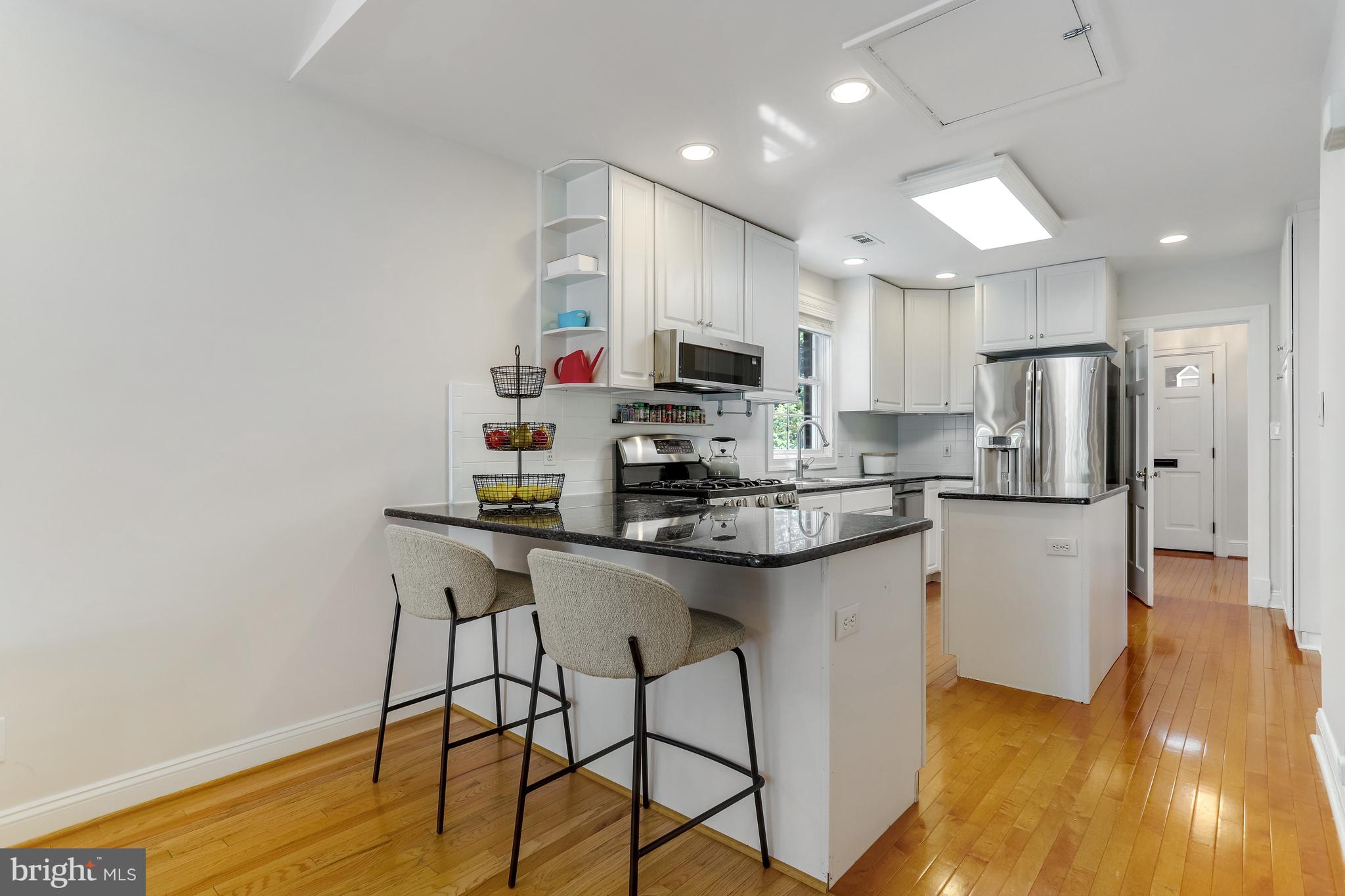 103 W ALEXANDRIA AVENUE