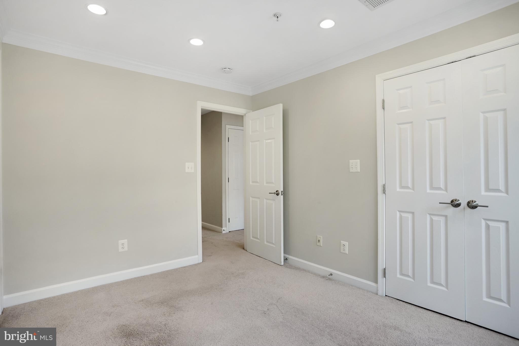 1498 NORTHERN NECK DRIVE