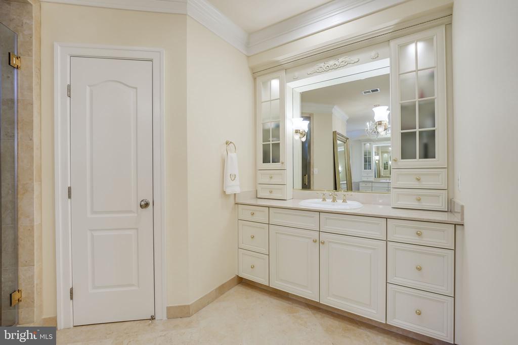 1493 Evans Farm Dr