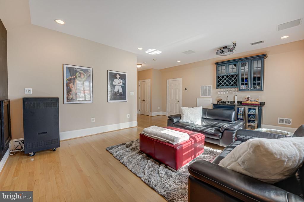 1493 Evans Farm Dr