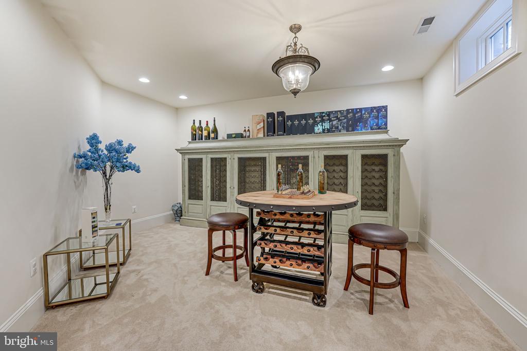 1493 Evans Farm Dr