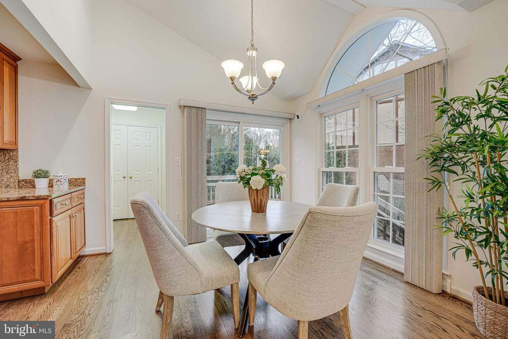 6600 Baymeadow Ct