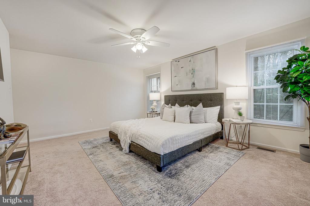 6600 Baymeadow Ct