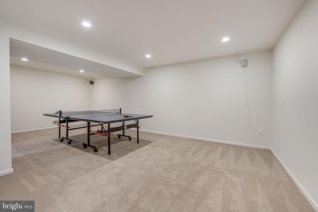 6600 Baymeadow Ct