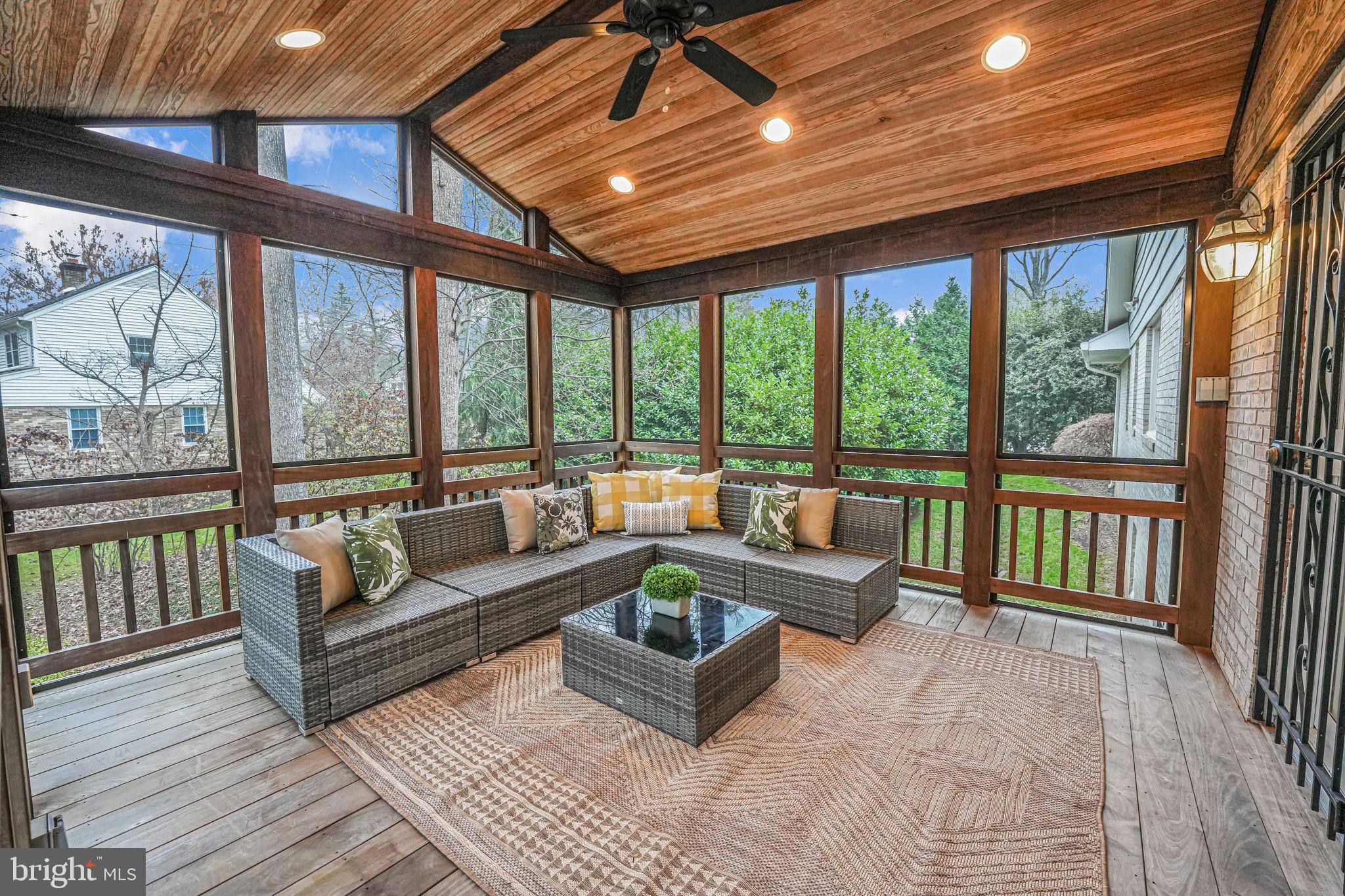 6600 Baymeadow Ct