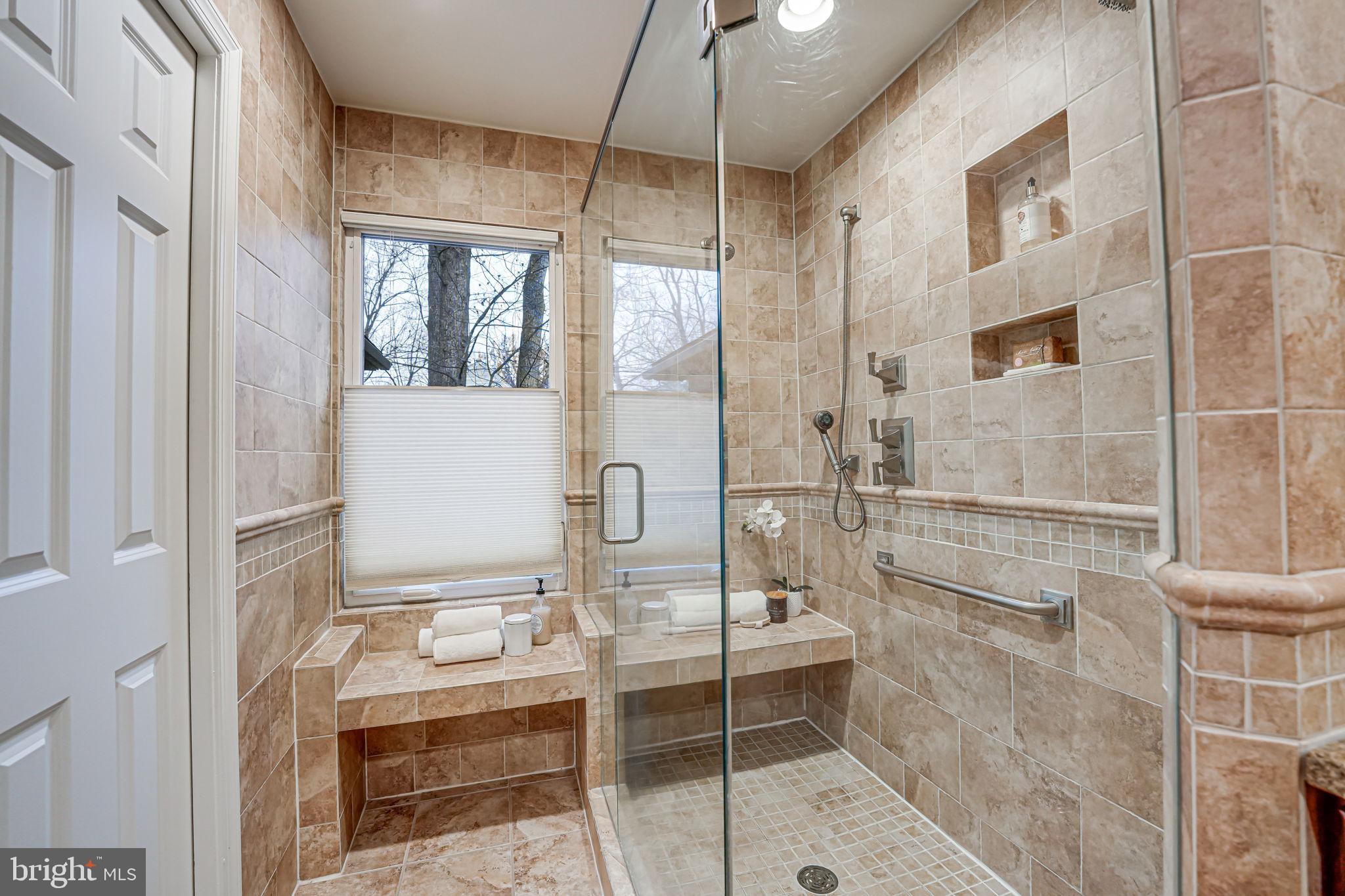 6600 Baymeadow Ct