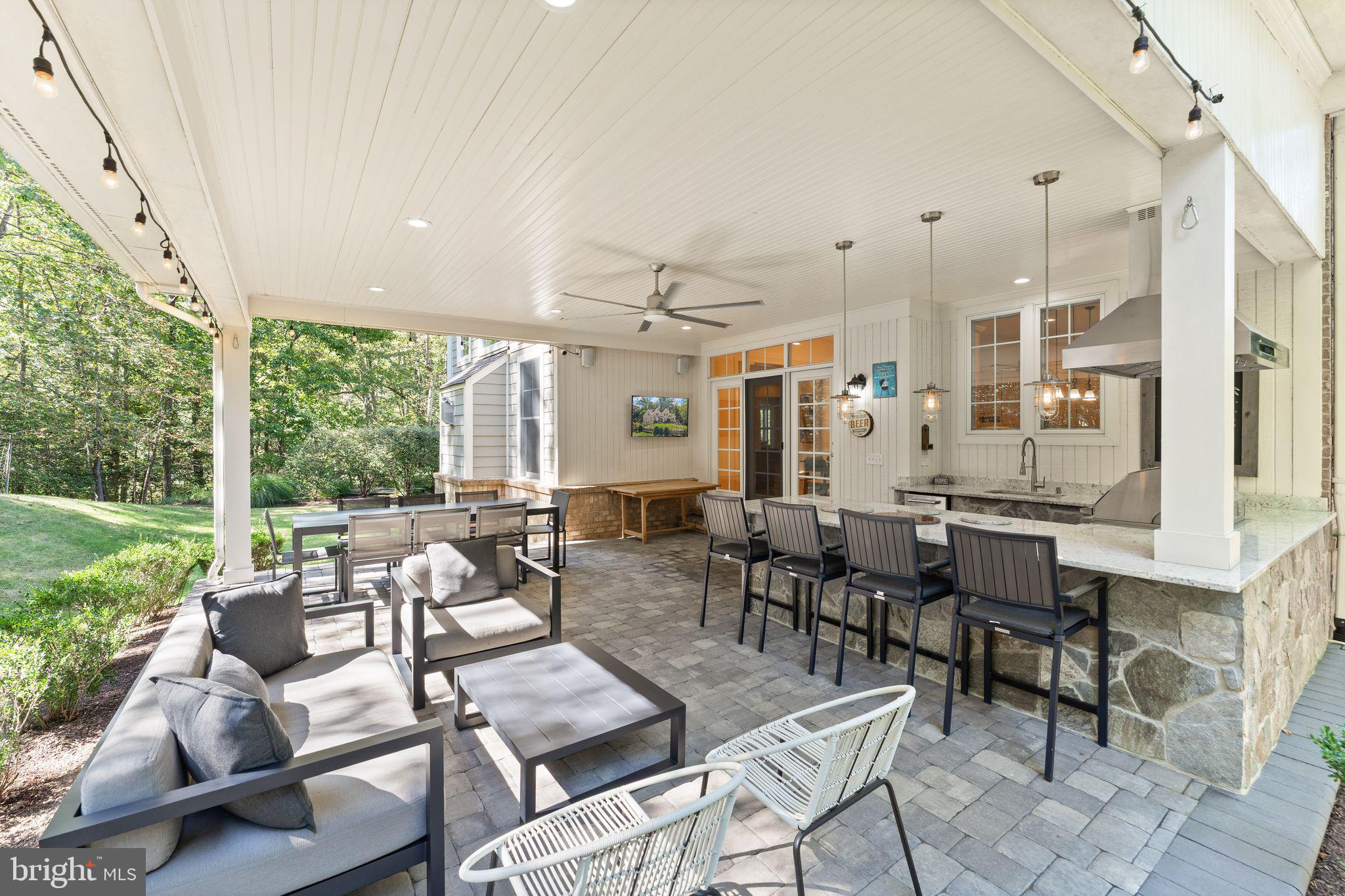 9603 THISTLE RIDGE LANE