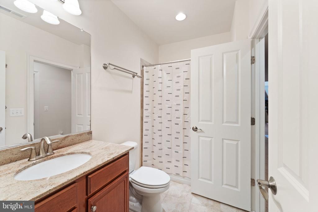 9603 THISTLE RIDGE LANE