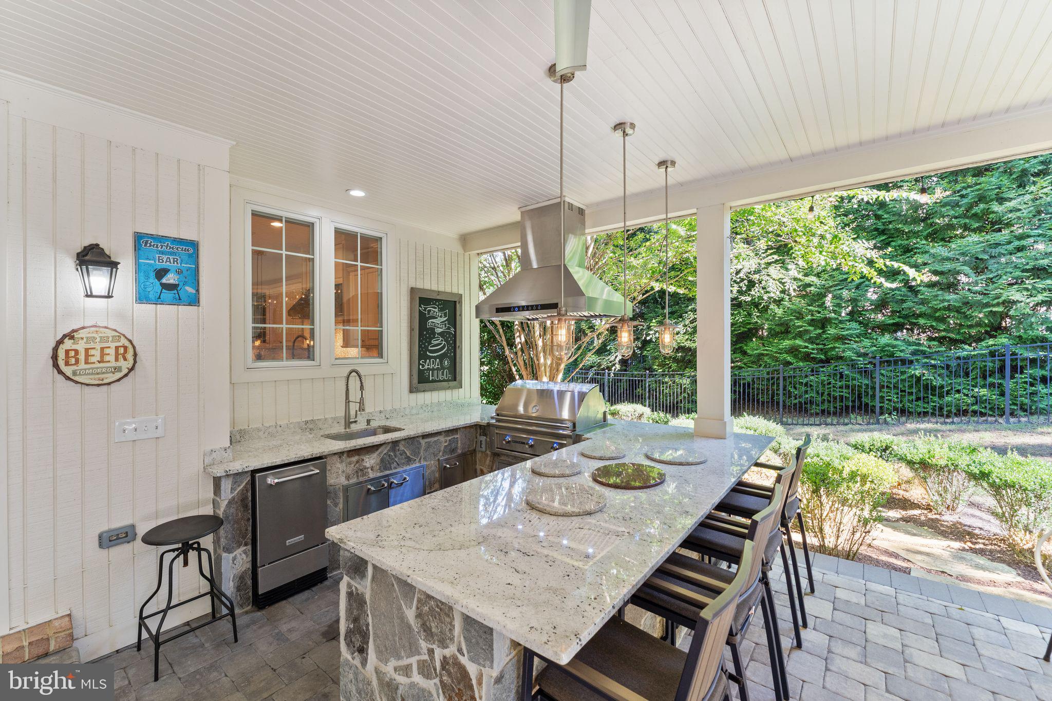 9603 THISTLE RIDGE LANE