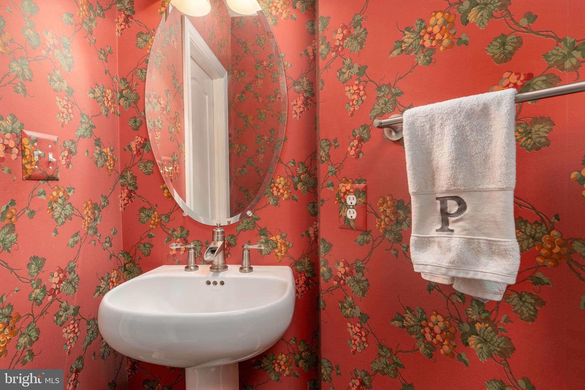 7486 CARRIAGE HILLS DRIVE