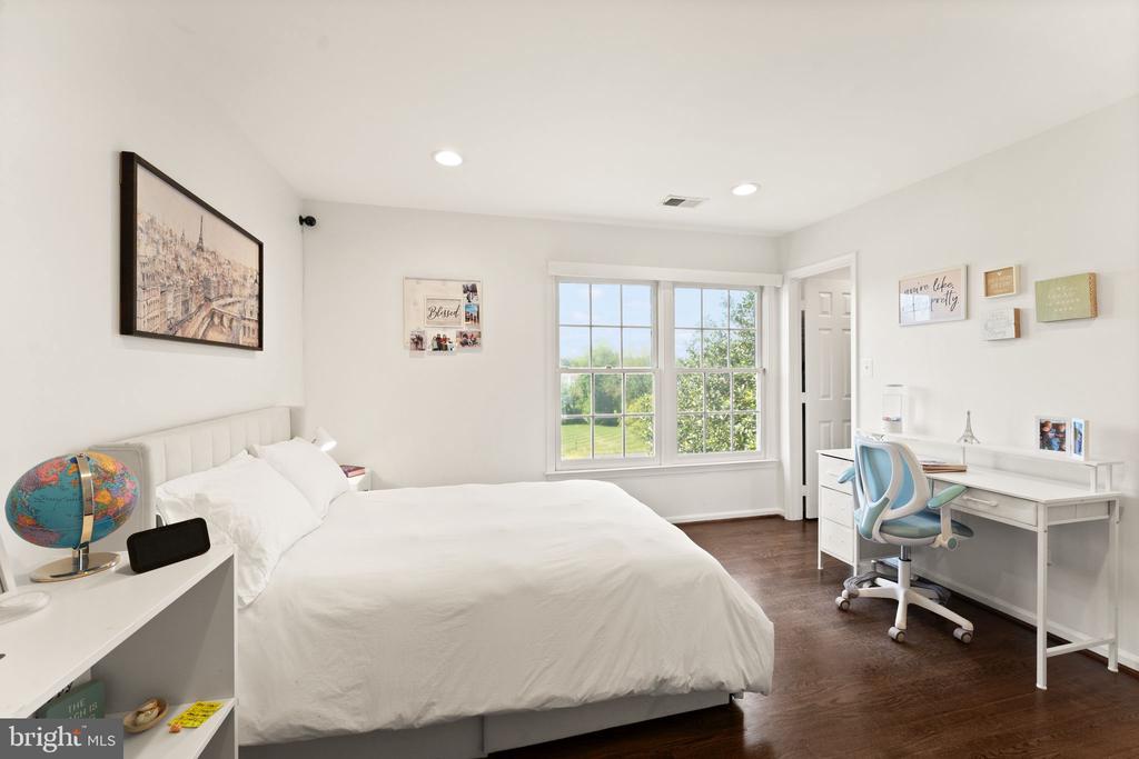 511 NALLS DAIRY COURT
