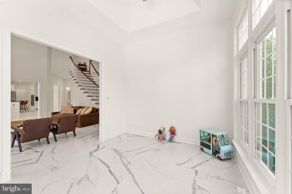 511 NALLS DAIRY COURT