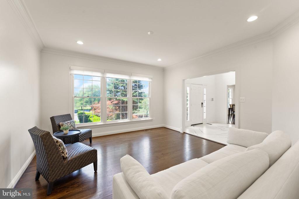 511 NALLS DAIRY COURT
