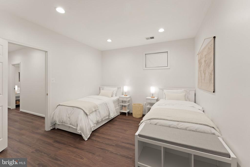 511 NALLS DAIRY COURT