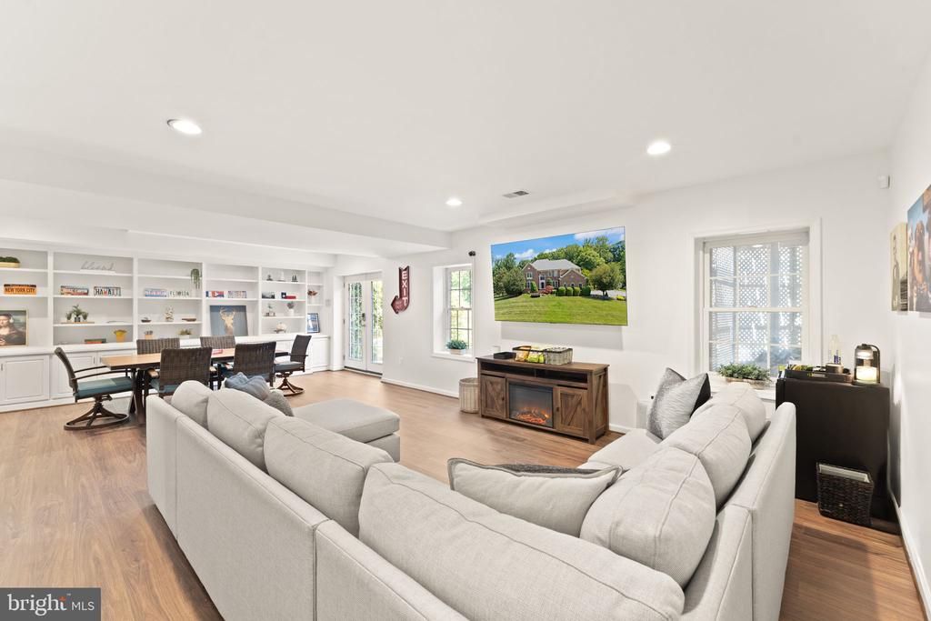 511 NALLS DAIRY COURT