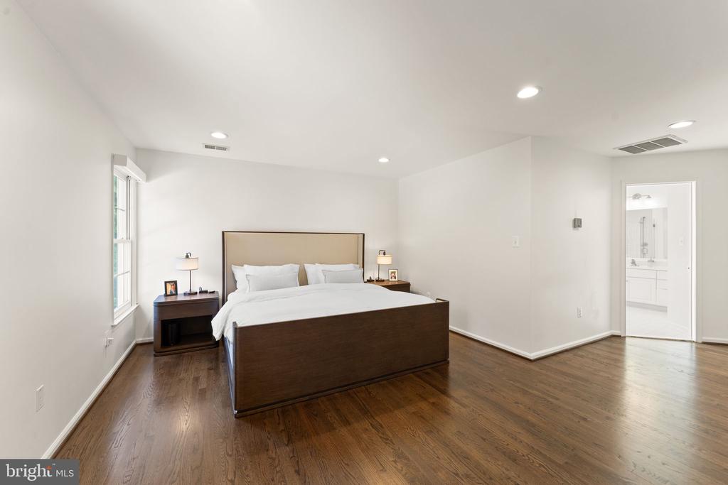 511 NALLS DAIRY COURT