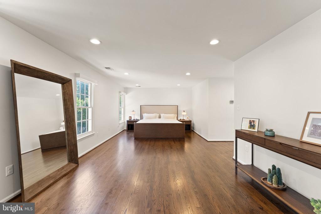 511 NALLS DAIRY COURT