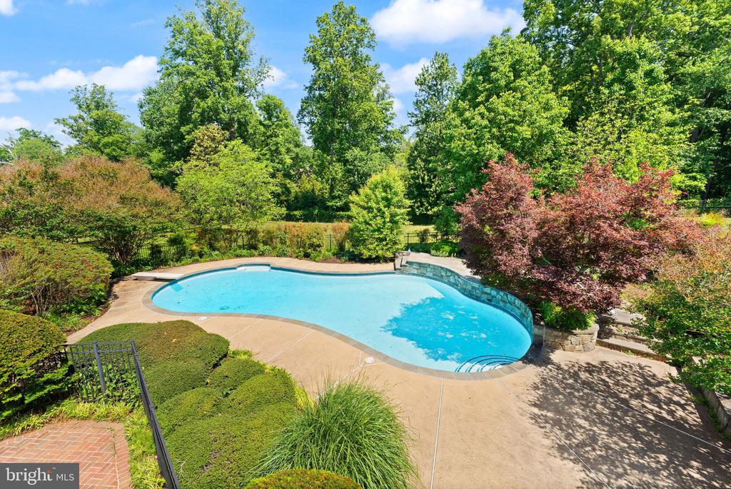 511 NALLS DAIRY COURT
