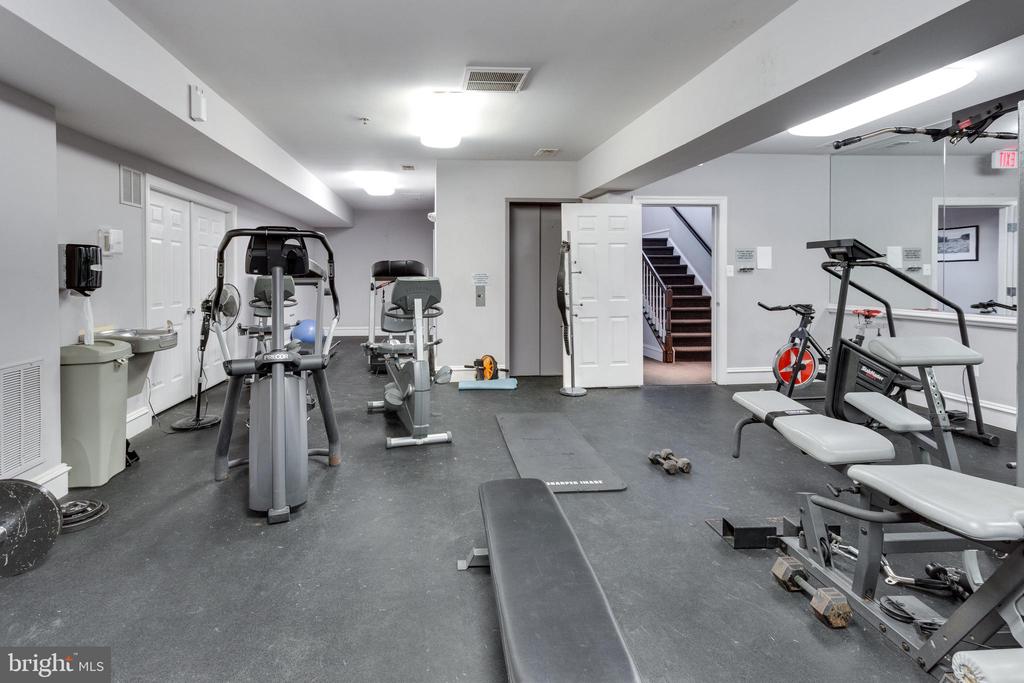 8847 ASHGROVE HOUSE LANE