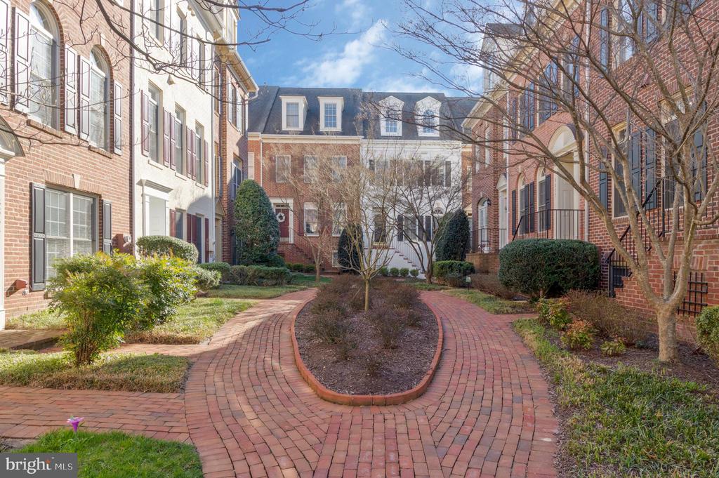 8847 ASHGROVE HOUSE LANE