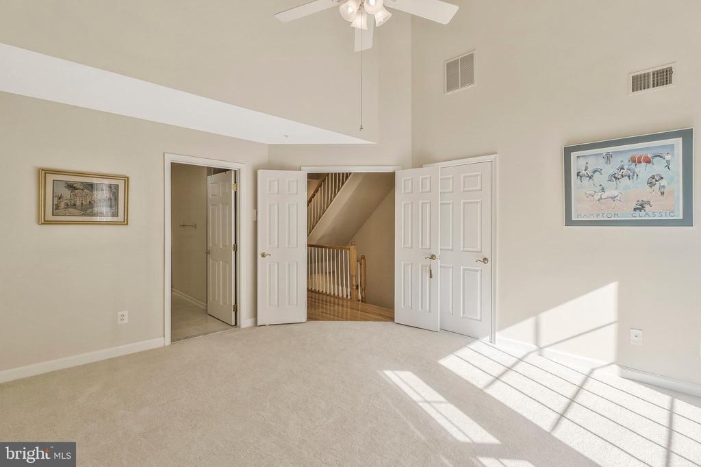 8847 ASHGROVE HOUSE LANE