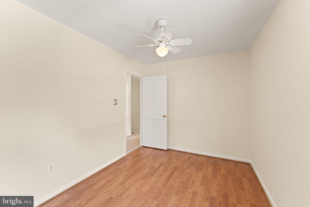 9719 CINNAMON CREEK DRIVE