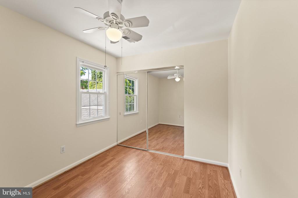 9719 CINNAMON CREEK DRIVE