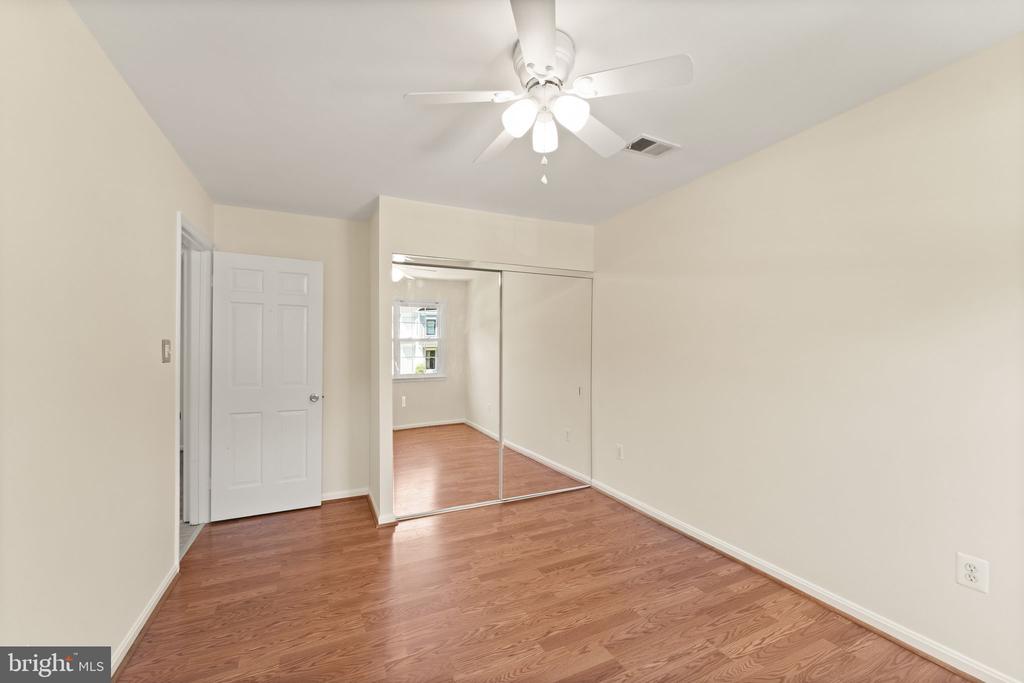 9719 CINNAMON CREEK DRIVE