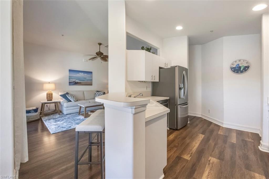 866 Carrick Bend CIR # 201