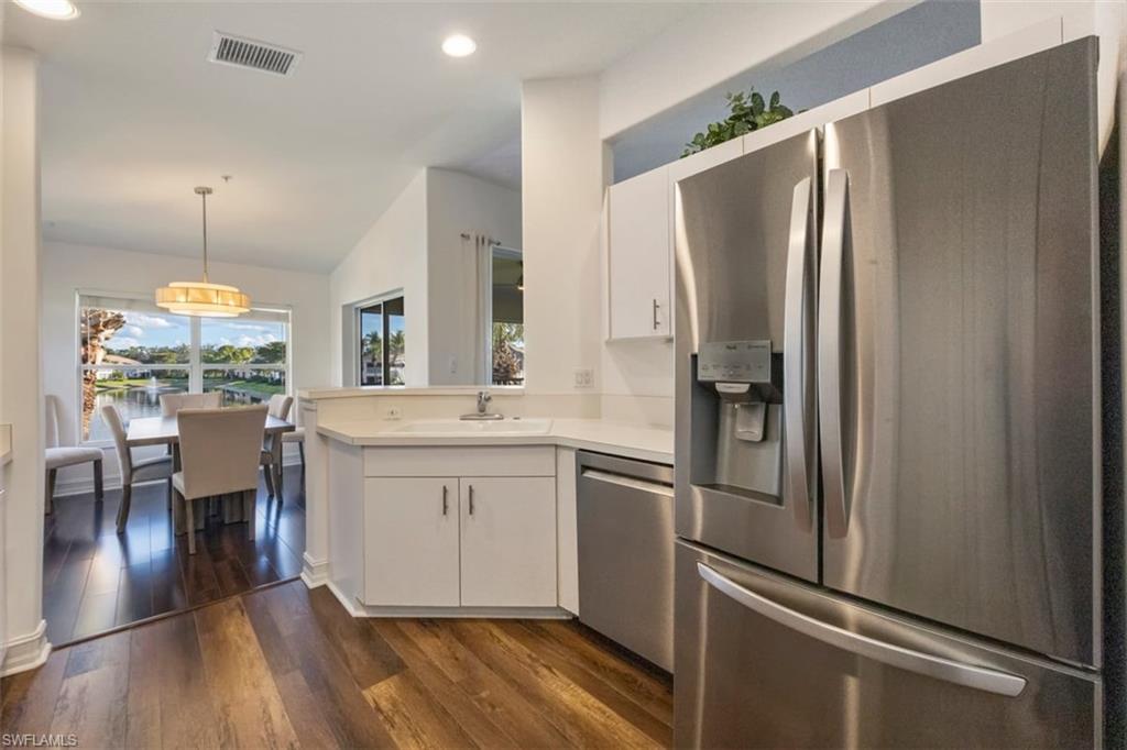 866 Carrick Bend CIR # 201