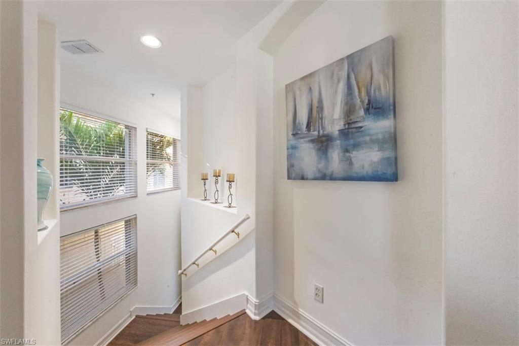 866 Carrick Bend CIR # 201