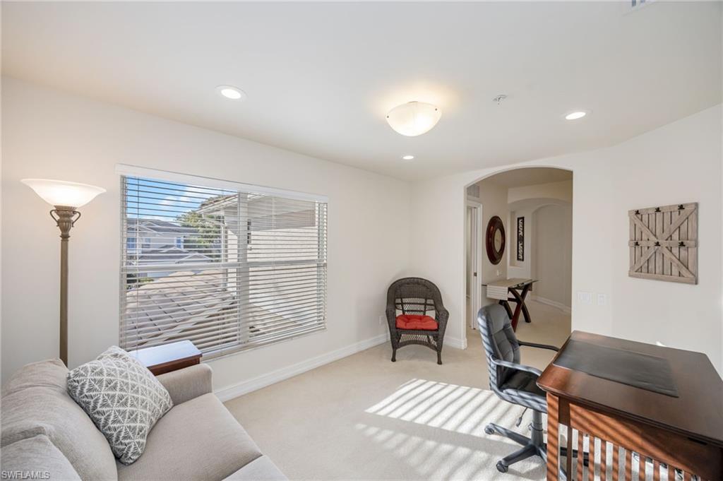 857 Carrick Bend CIR 202