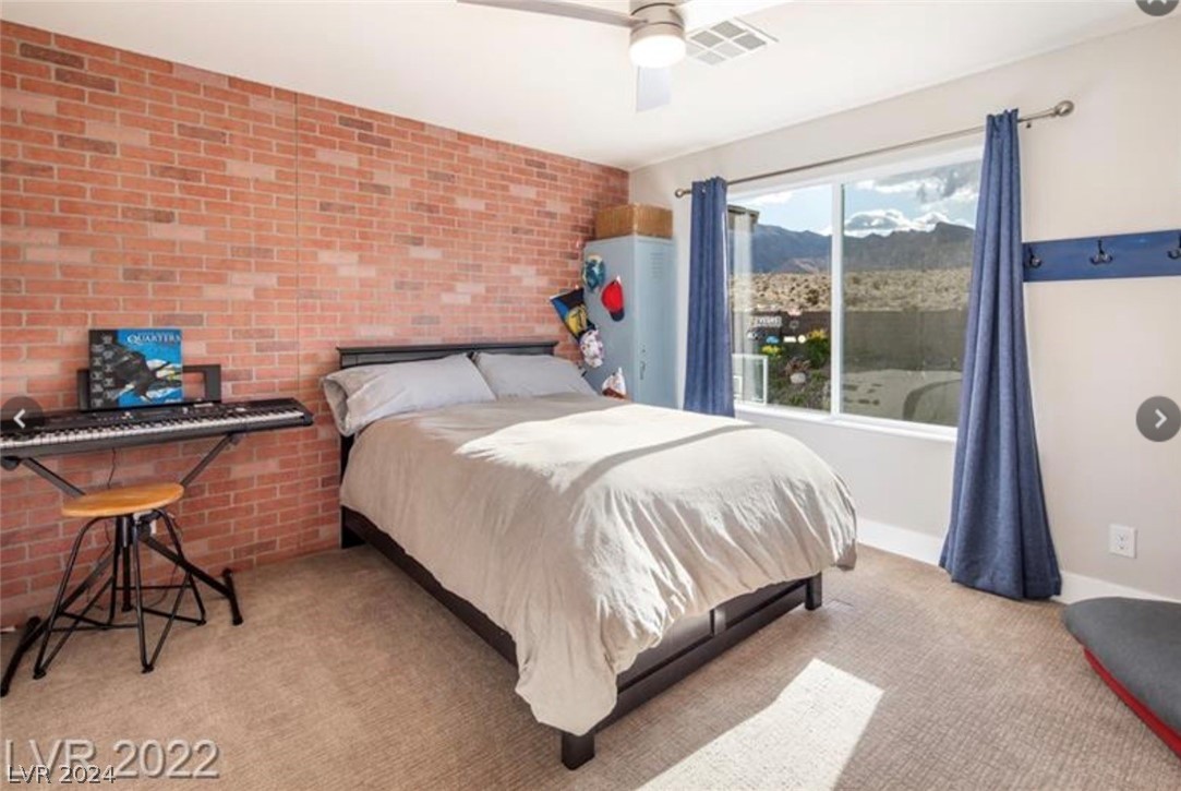 4631 Amazing View Street