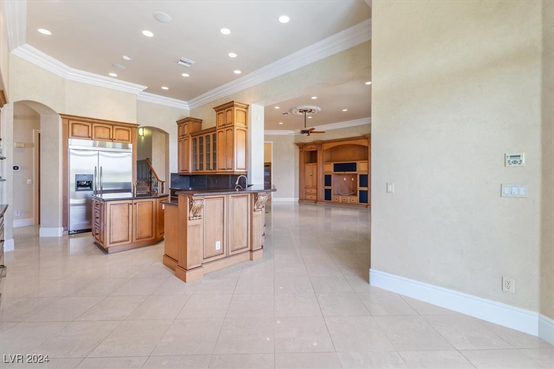 10117 Edgecliff Lane