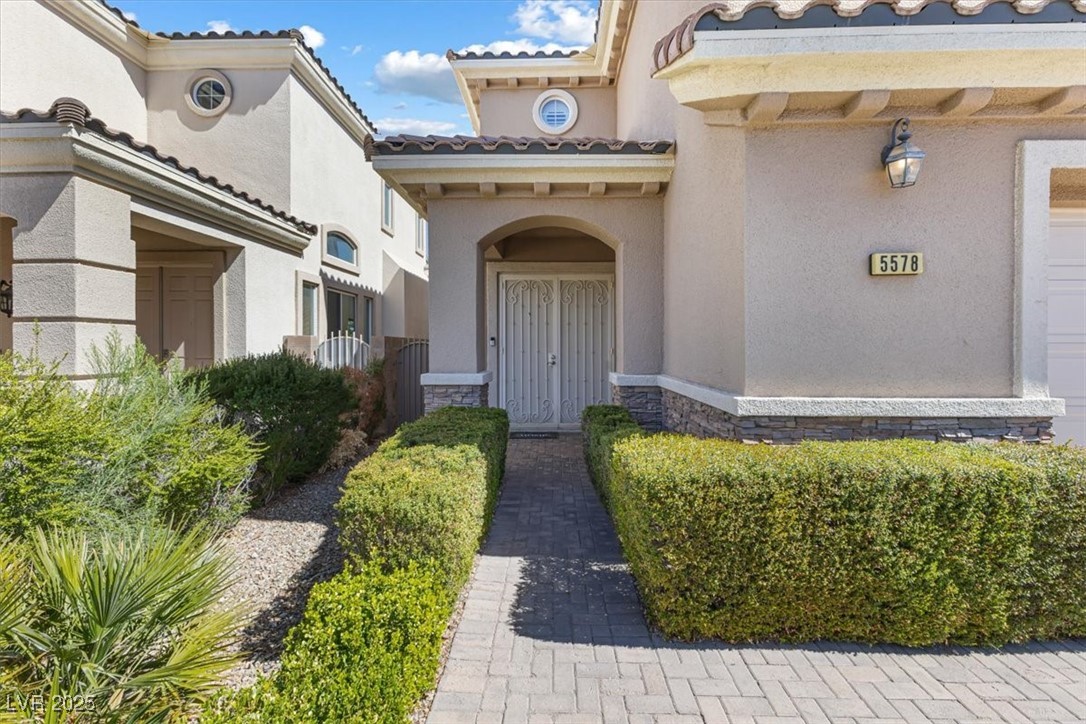 5578 Holcomb Bridge Court
