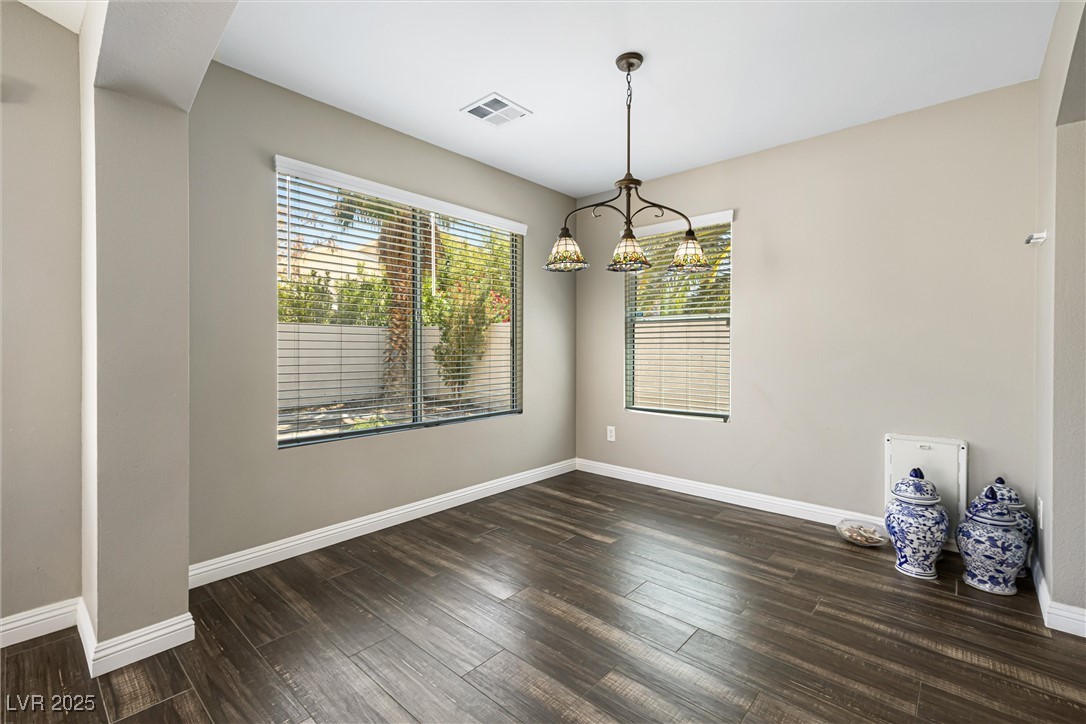 5912 Hollowridge Road