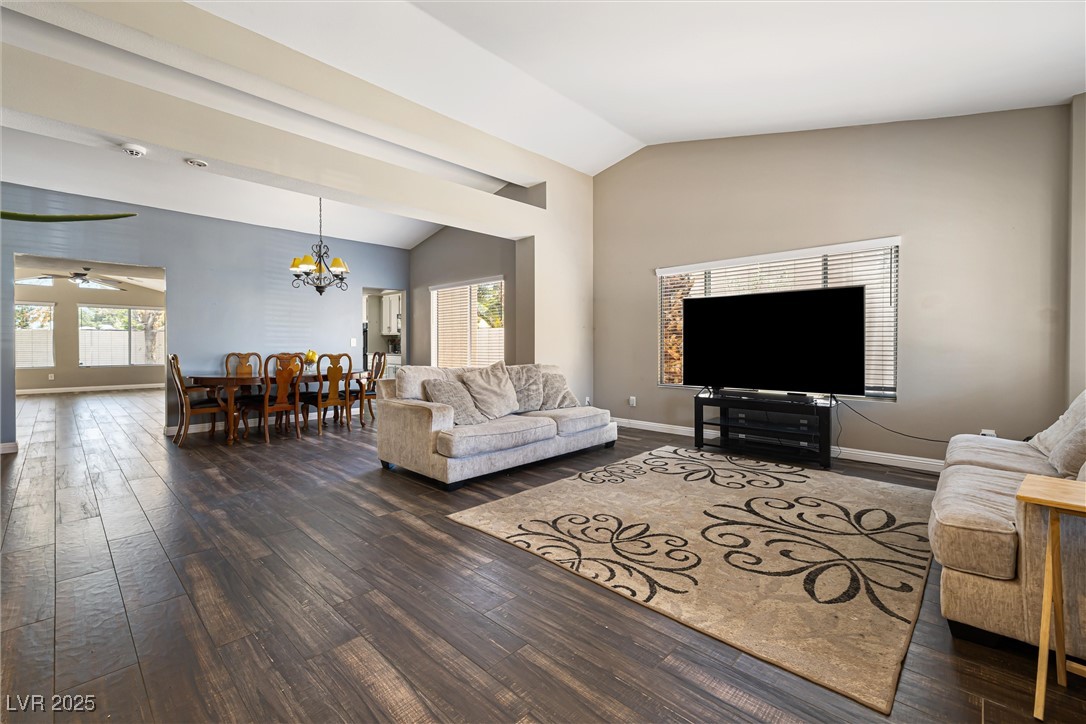 5912 Hollowridge Road