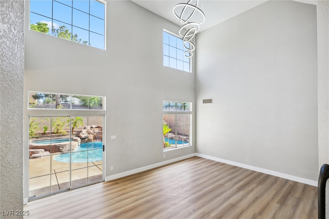 2409 Alpine Meadows Avenue