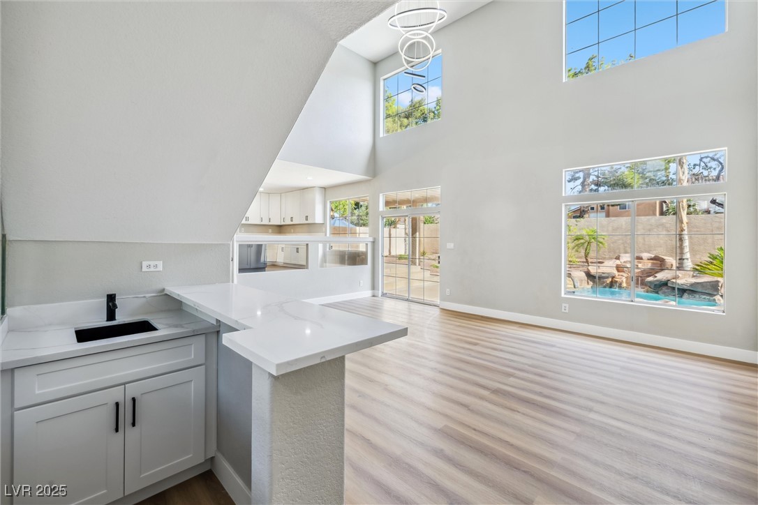 2409 Alpine Meadows Avenue