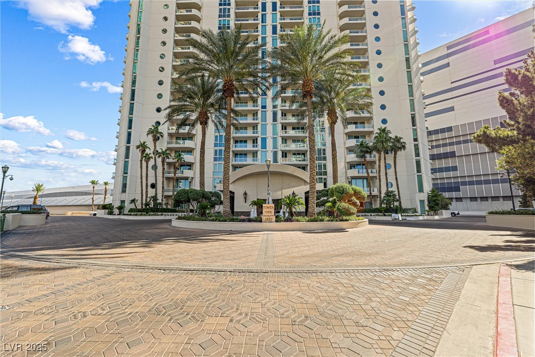 2877 Paradise Road 702