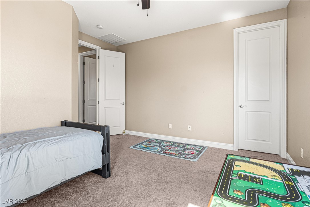 9936 Bighorn Bellows Avenue