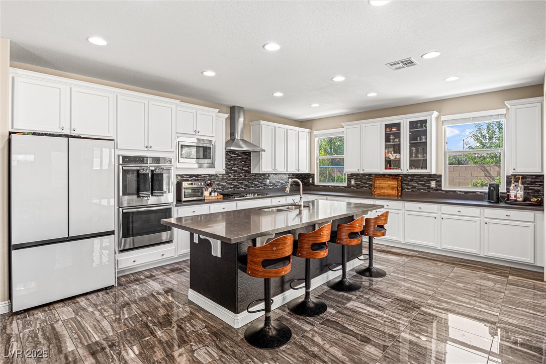 9936 Bighorn Bellows Avenue