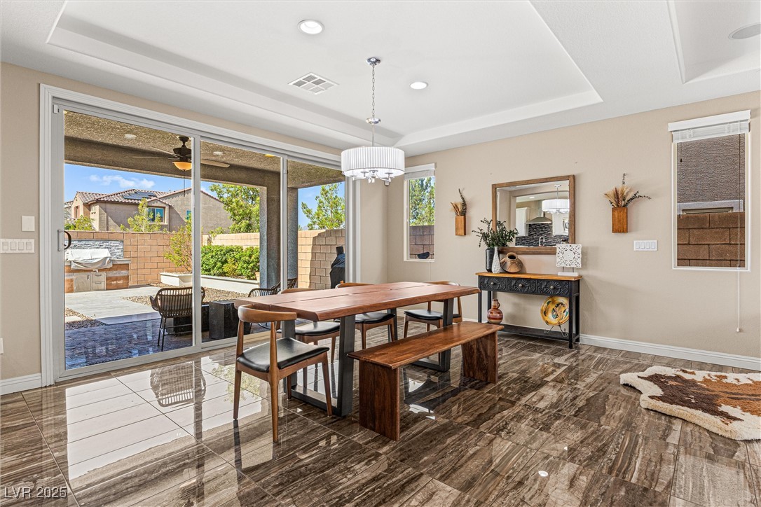 9936 Bighorn Bellows Avenue