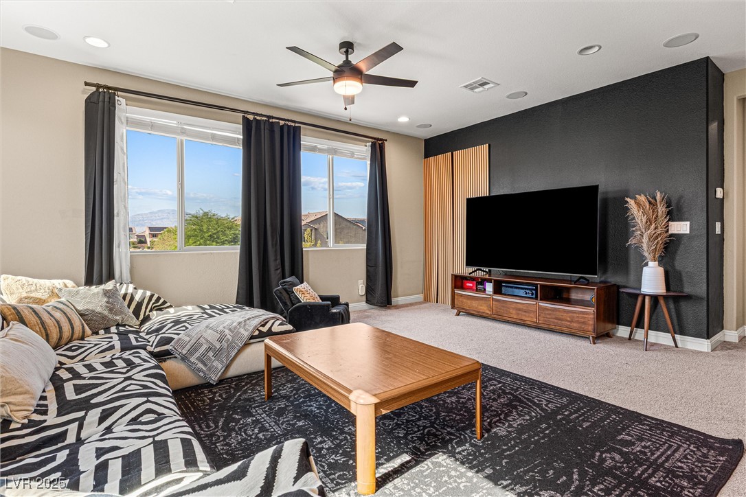 9936 Bighorn Bellows Avenue