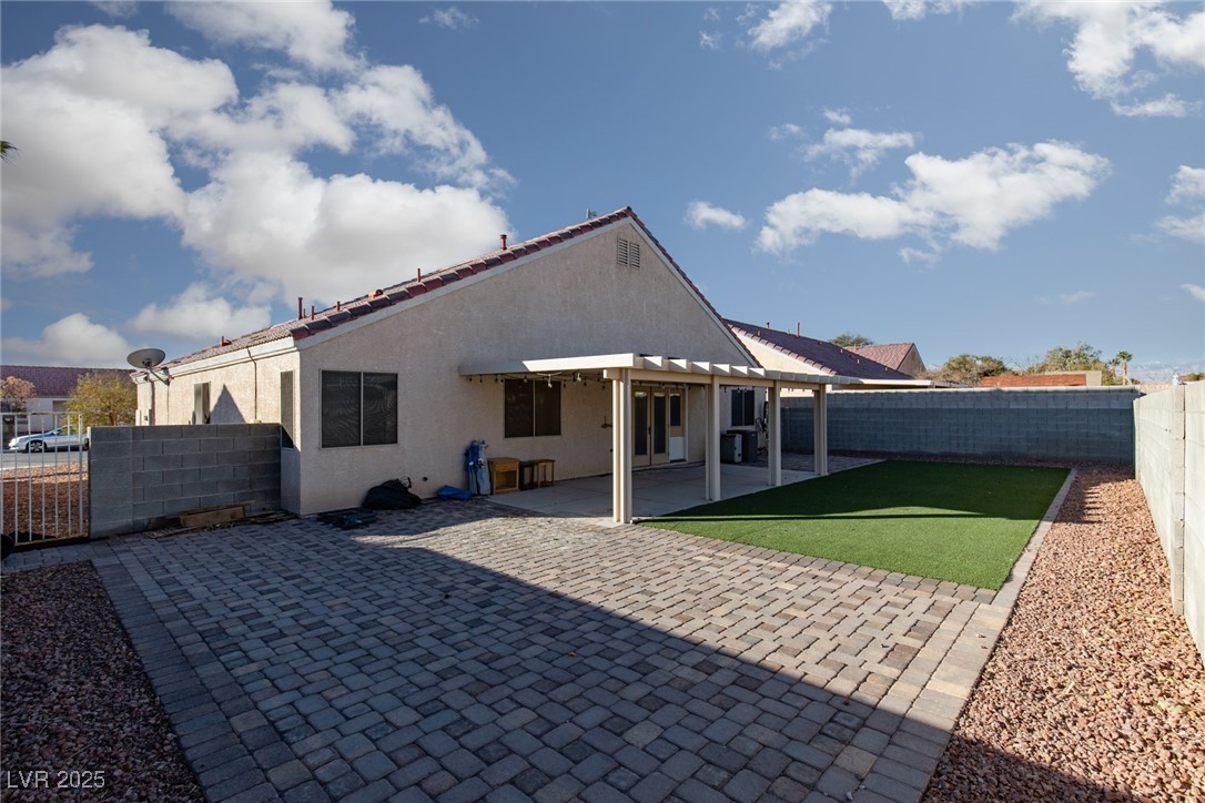 2610 Gardenia Flower Avenue