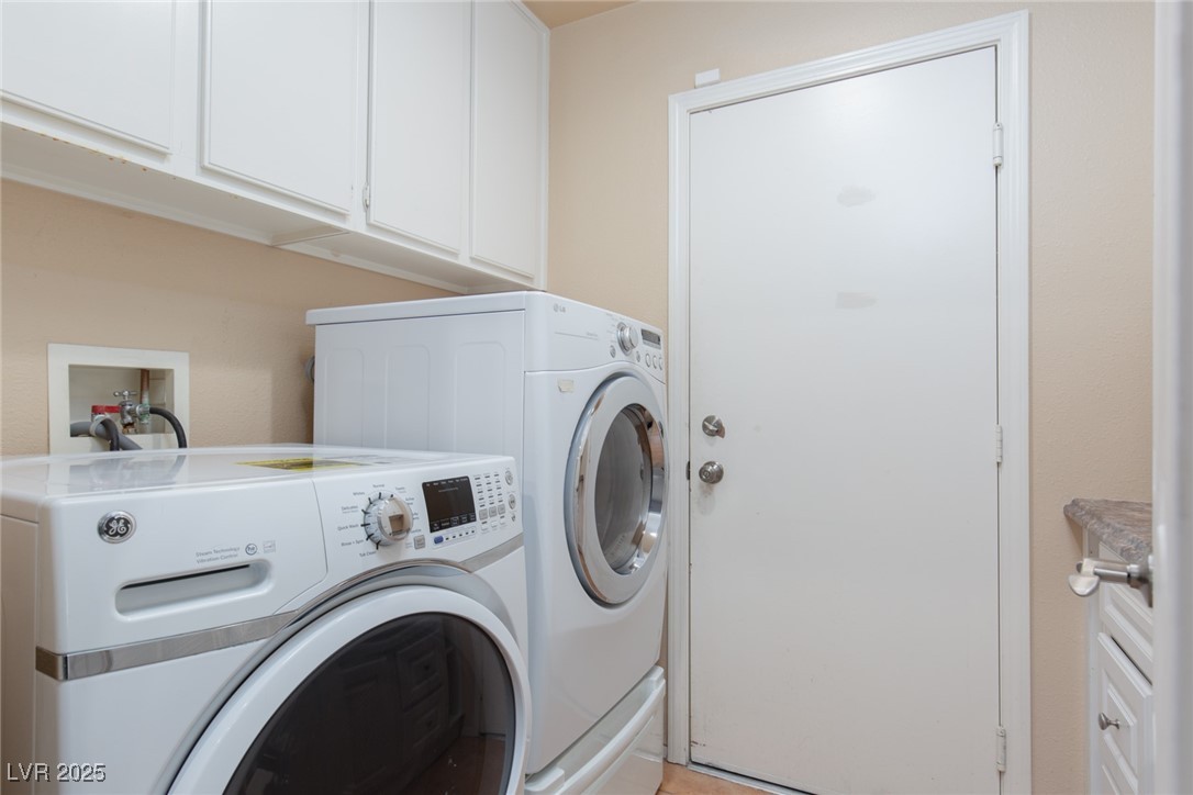 2610 Gardenia Flower Avenue