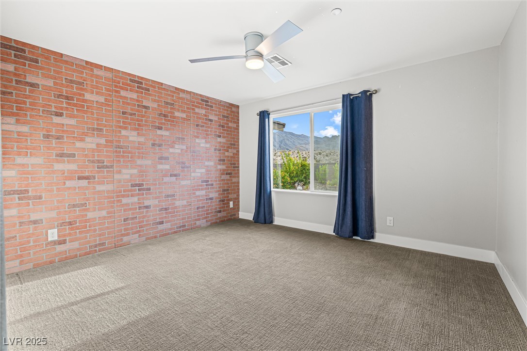 4631 Amazing View Street
