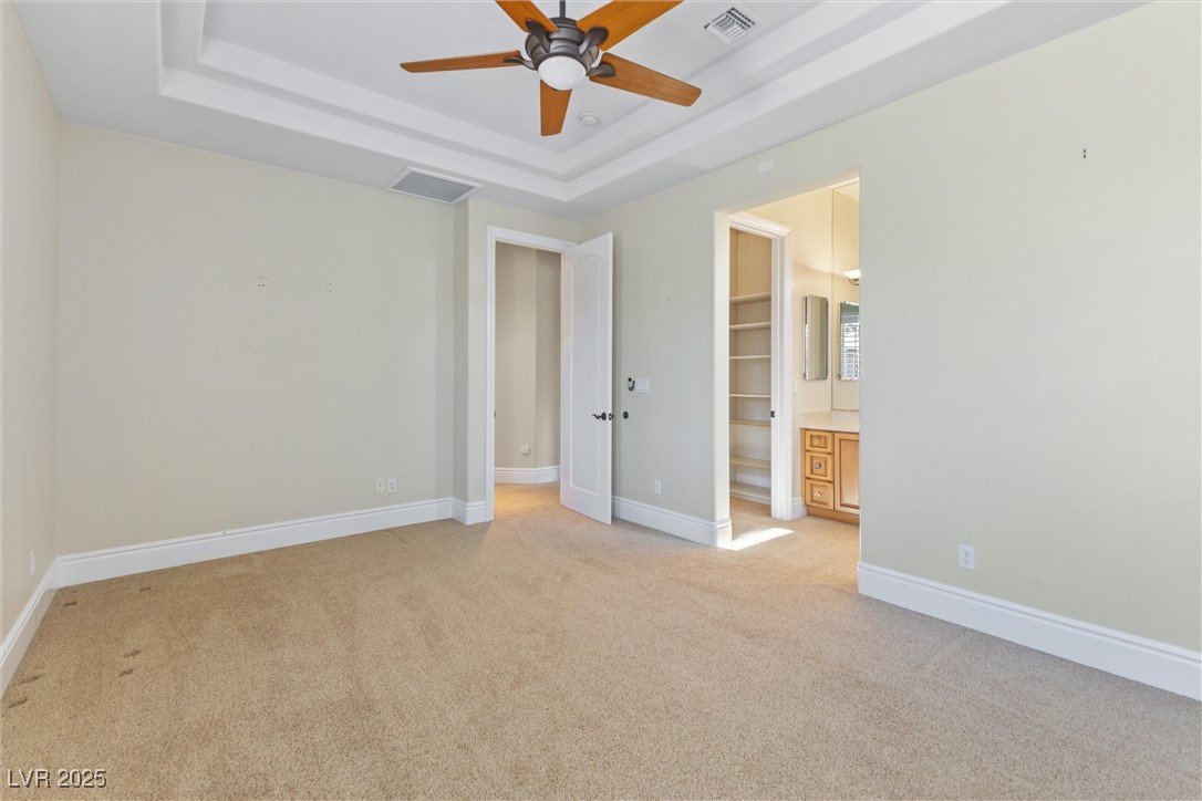 10117 Edgecliff Lane