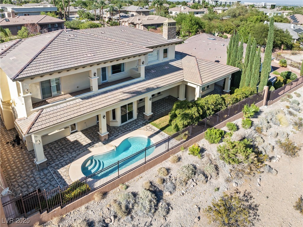 10117 Edgecliff Lane
